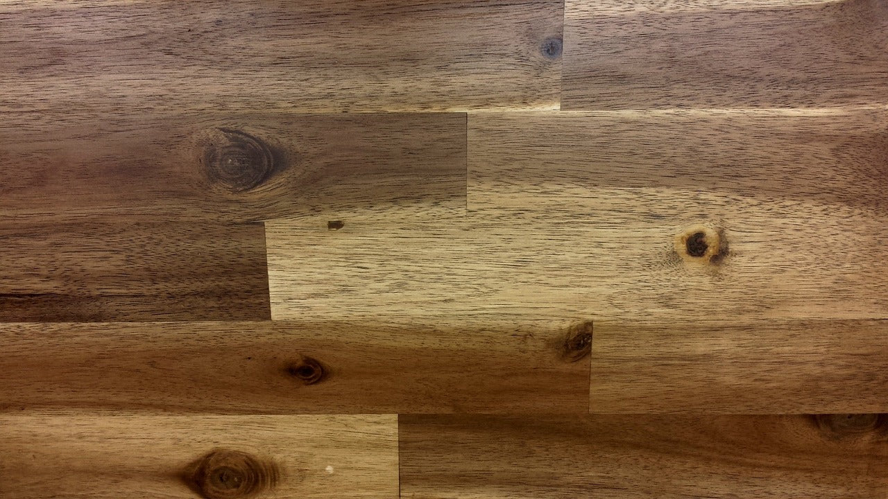Wood Veneer Vs Laminate - Freedman's Office Furniture - Main