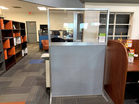 Visio | Portable Partition Wall w/ Glass 4' X 6' - Freedman's Office Furniture - Main